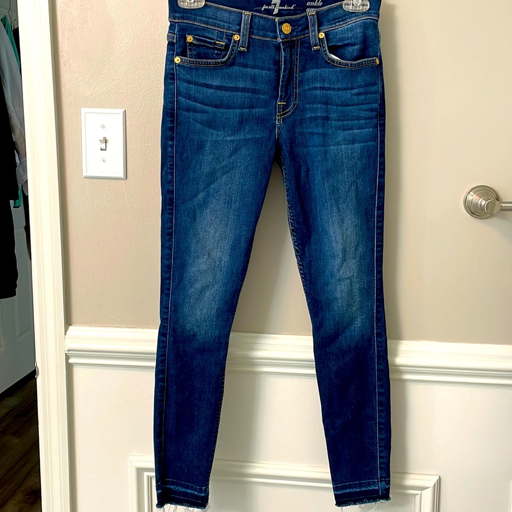 Ankle Cut Jeans